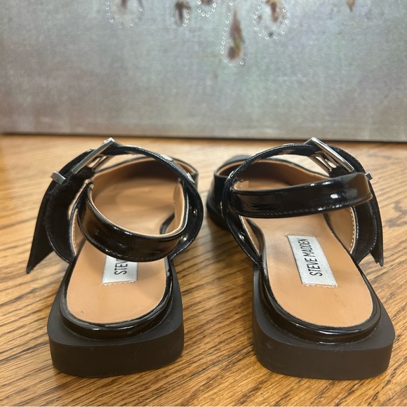 Steve Madden | Karson Slingback Black Patent Pointed Toe Flats Size 6.5 - Picture 7 of 13